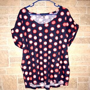 ✅Talbots Short Sleeve Tee with cuffed sleeve hems